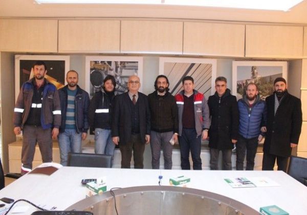 Divapan employees help Aleppo